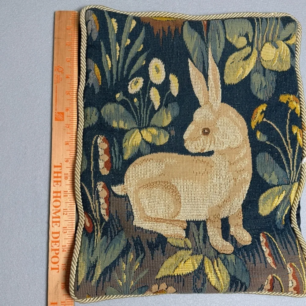 St. Simons Island Tapestry Pillow Case with Bunny Rabbit Design Made in France